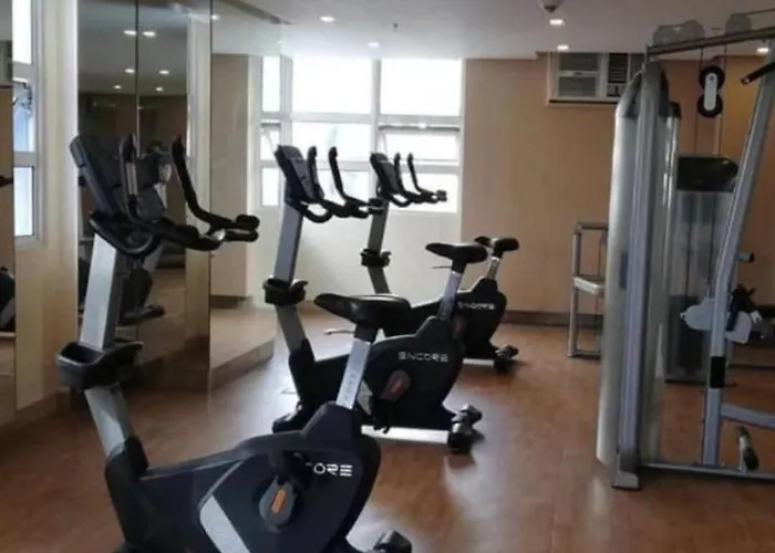 Apartahotel Grand Staycation 101 Newport Manila