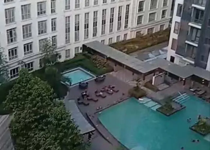 Apartahotel Grand Staycation 101 Newport